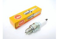 NGK CR7HSA Sparkplug | Sparkplugs