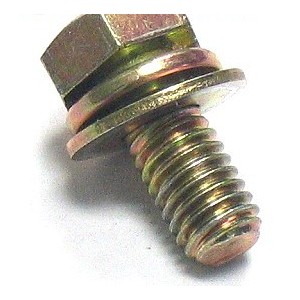 Zenoah Clutch Plate Center Bolt