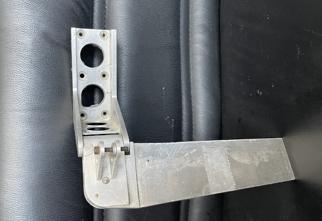 Hydro Rudder Plus Bracket